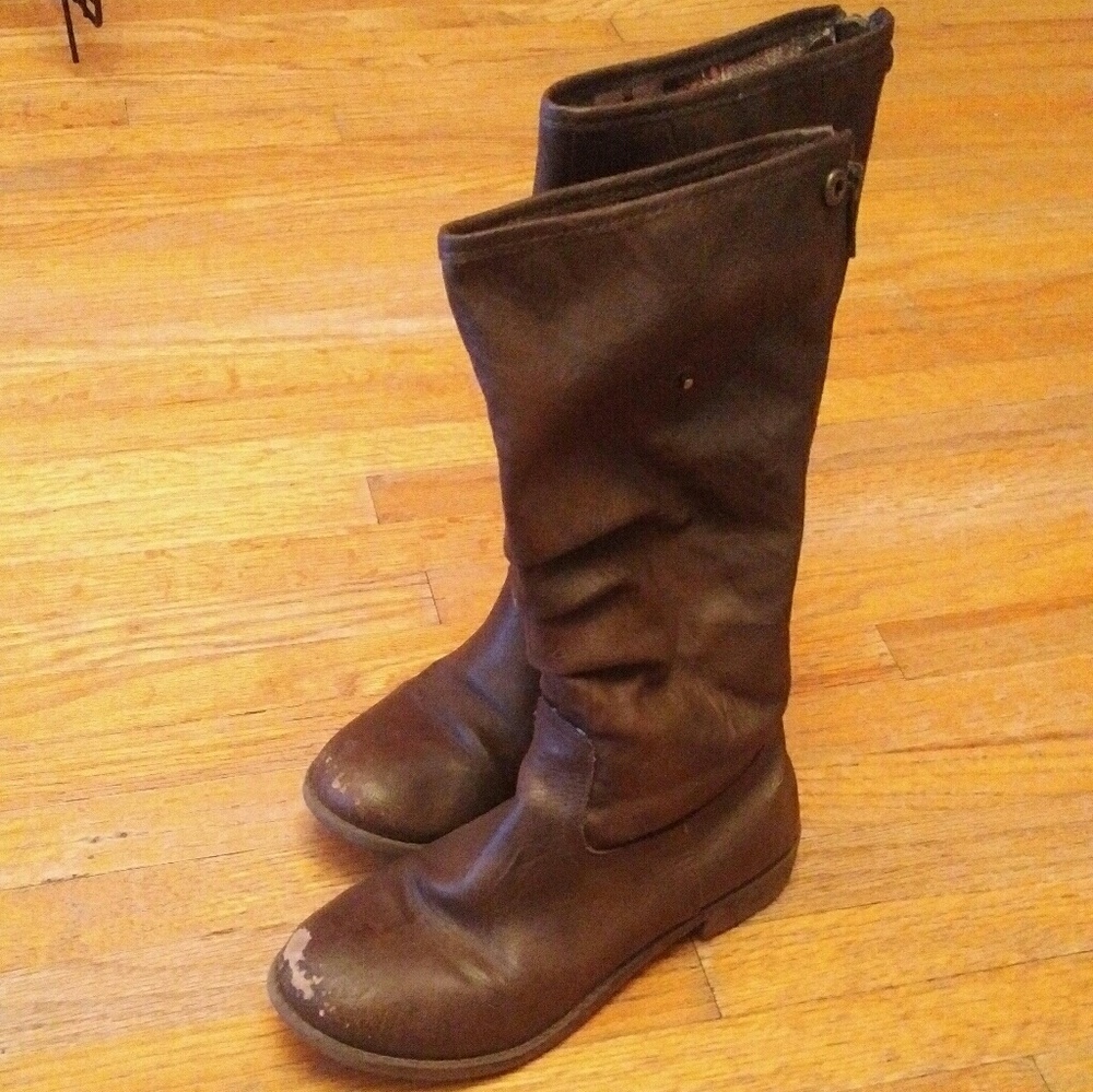 COPY - American Eagle brown tall girl size 2 boots
